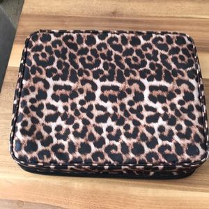JM COSMETICS TOILETRY Bag Case Leopard Print W 13” D3” H 11”